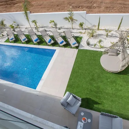 Holiday home 3 Schlafzimmer Ol26 Mit Pool In *